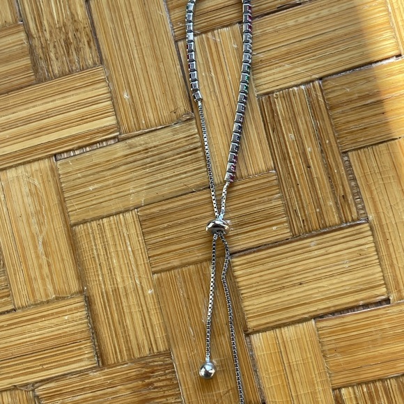 Adjustable silver bracelet w/colorful glass stones - Picture 3 of 6